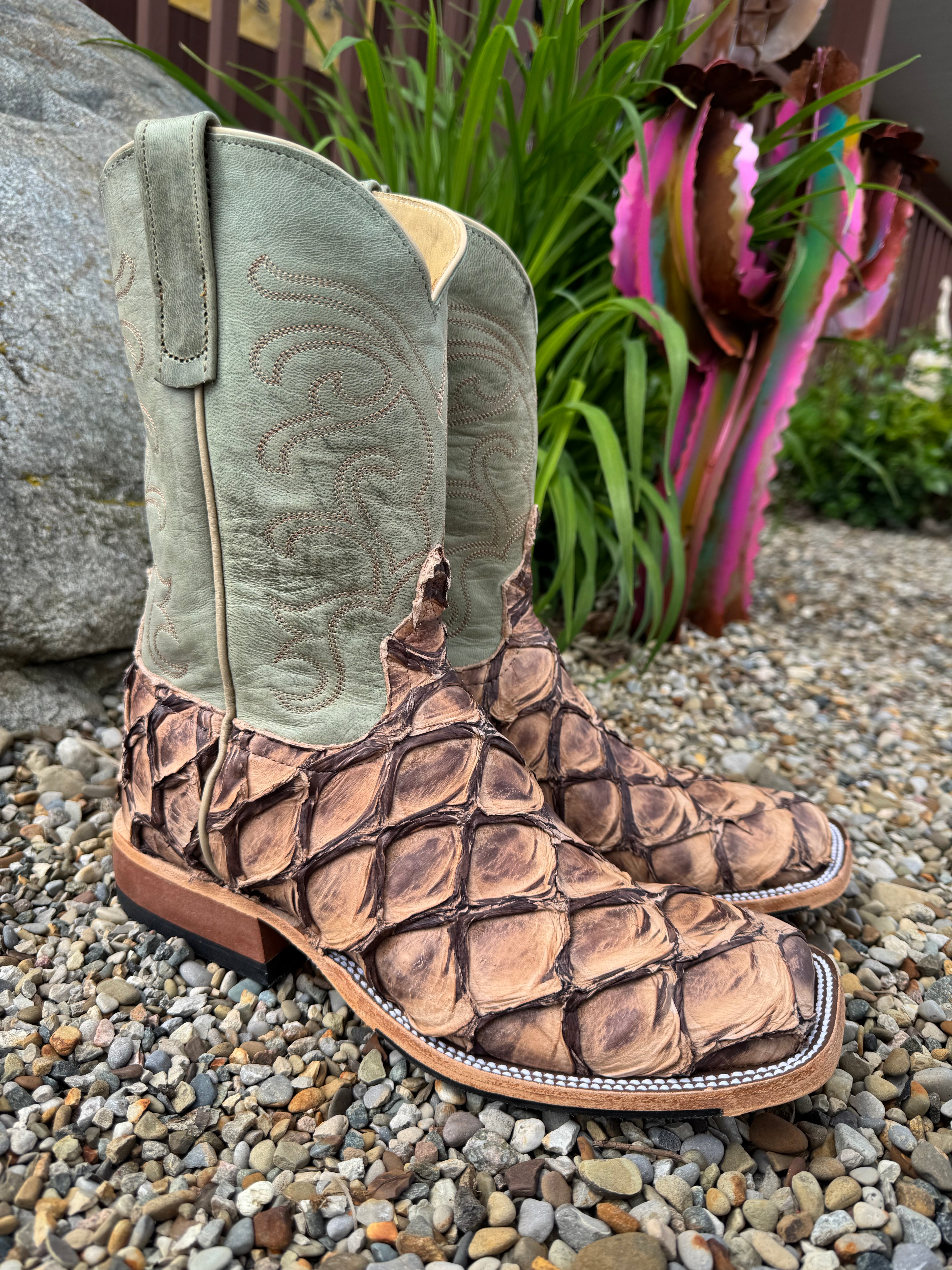 Anderson Bean Men's Cigar Matte Big Bass Mallard Mad Dog Square