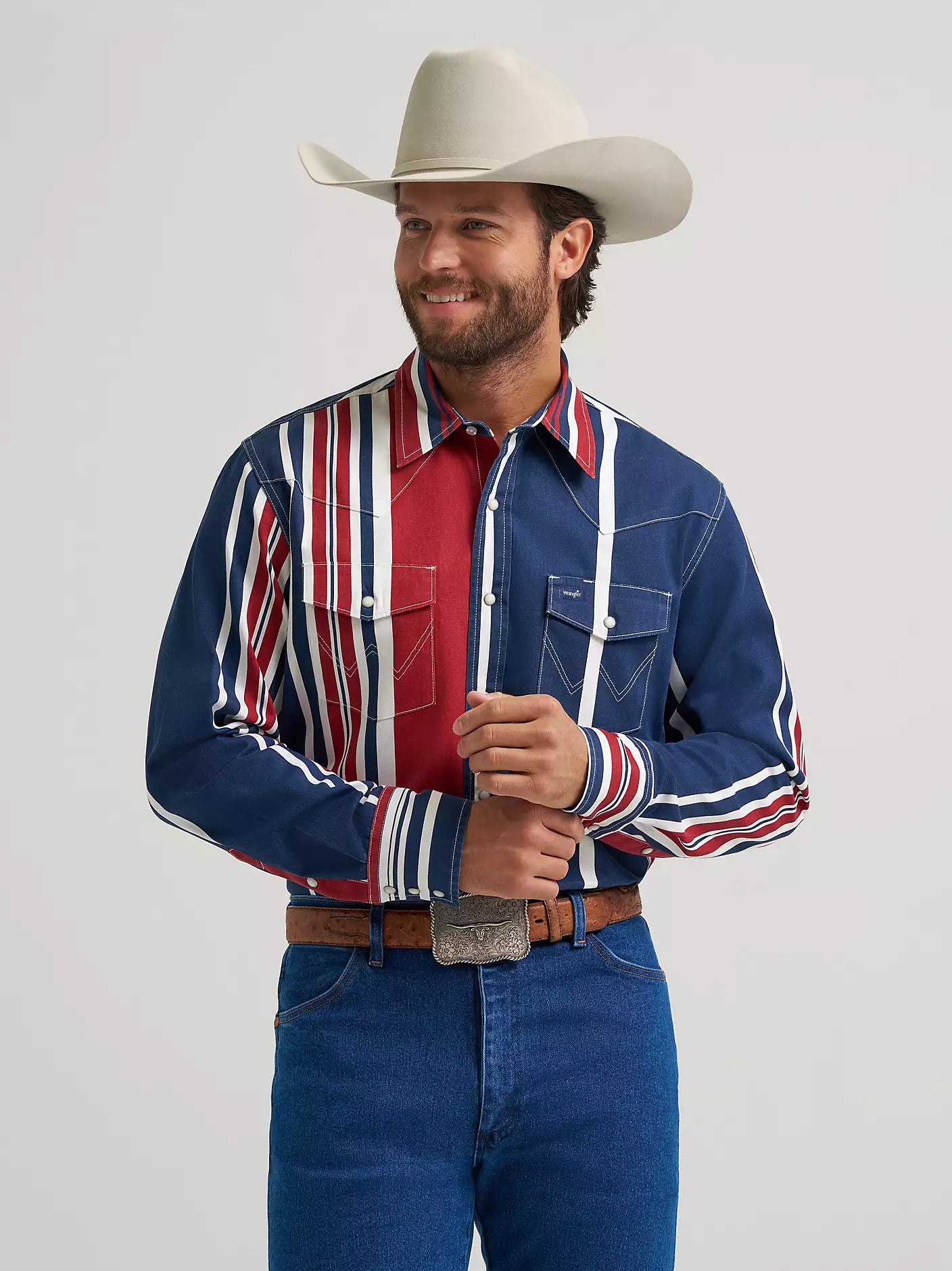 Wrangler Men's Red White Blue Striped Brushpopper Pearl Snap Long