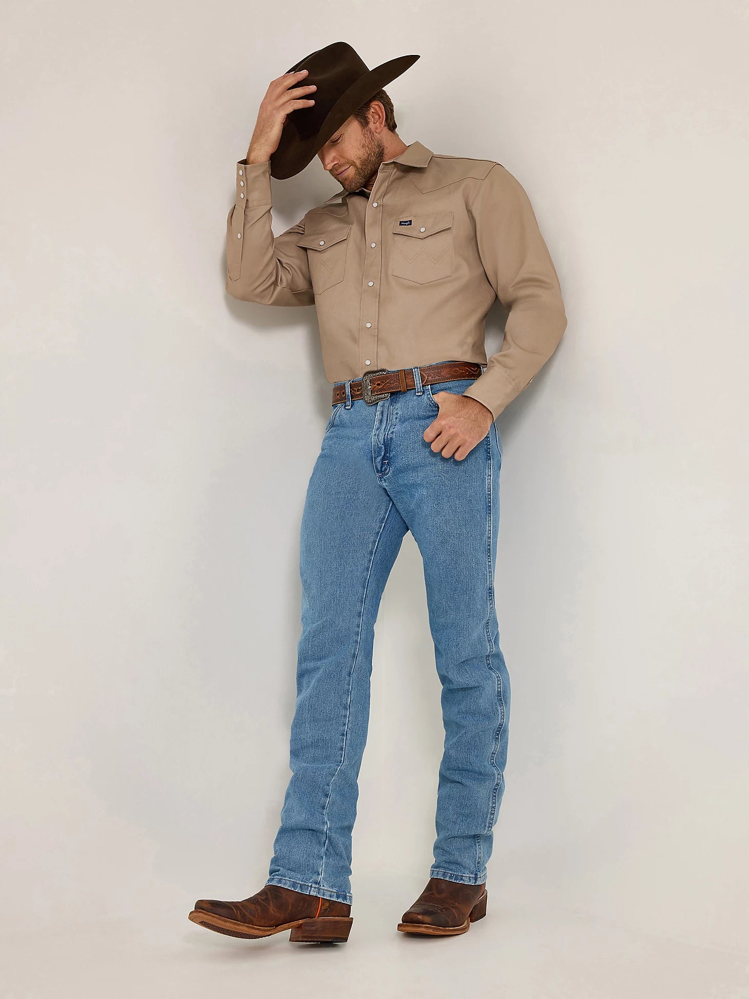 Wrangler Men's Cowboy Cut Antique Wash Original Fit Straight Jeans