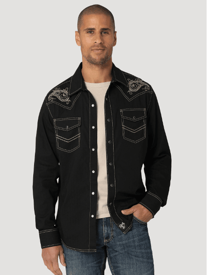 Wrangler Men's ROCK 47 Long Sleeve Embroidered Yoke Black Ember Wrangler Men's ROCK 47 Long Sleeve Embroidered Yoke Black Ember