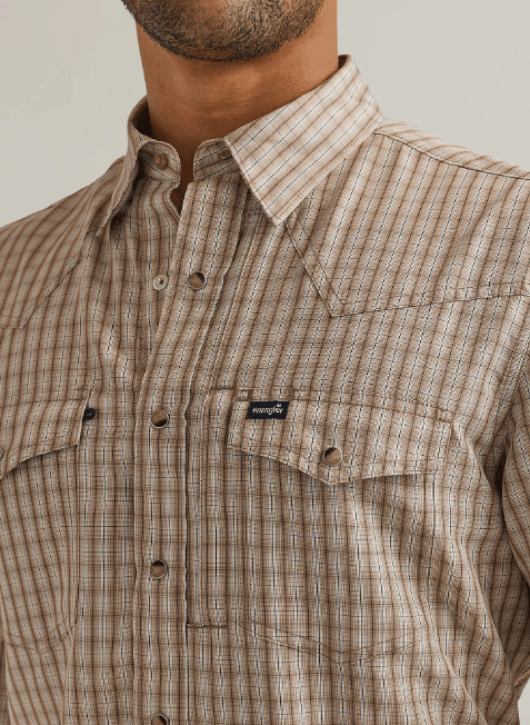 Wrangler Retro Performance Men's Brown Rust Plaid Short Sleeve