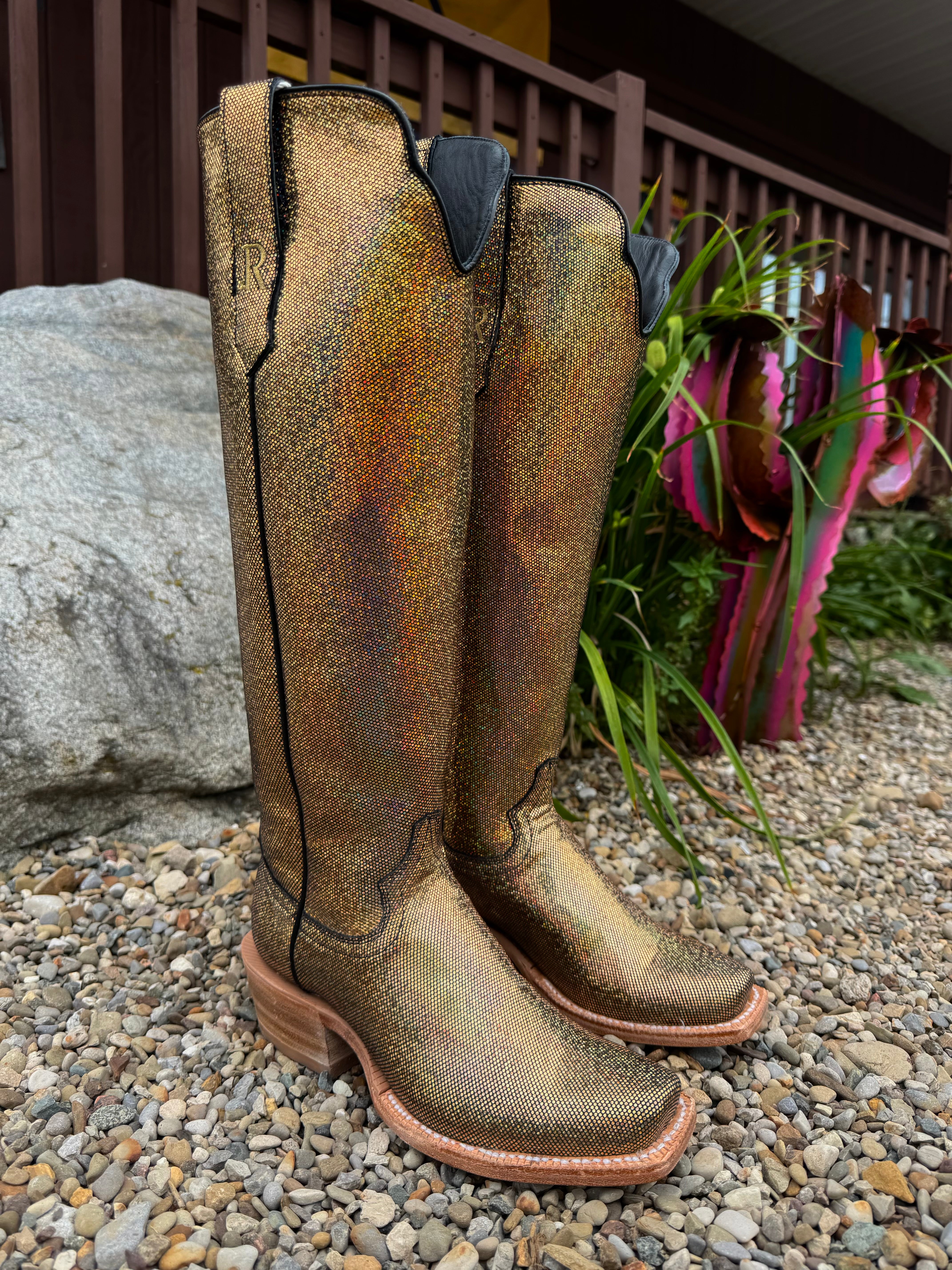R. Watson Women's 17