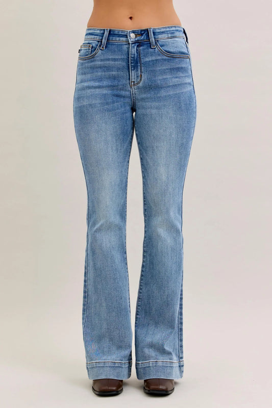 Judy Blue Women's Light Wash Mid-Rise Flare Jeans 82676REG