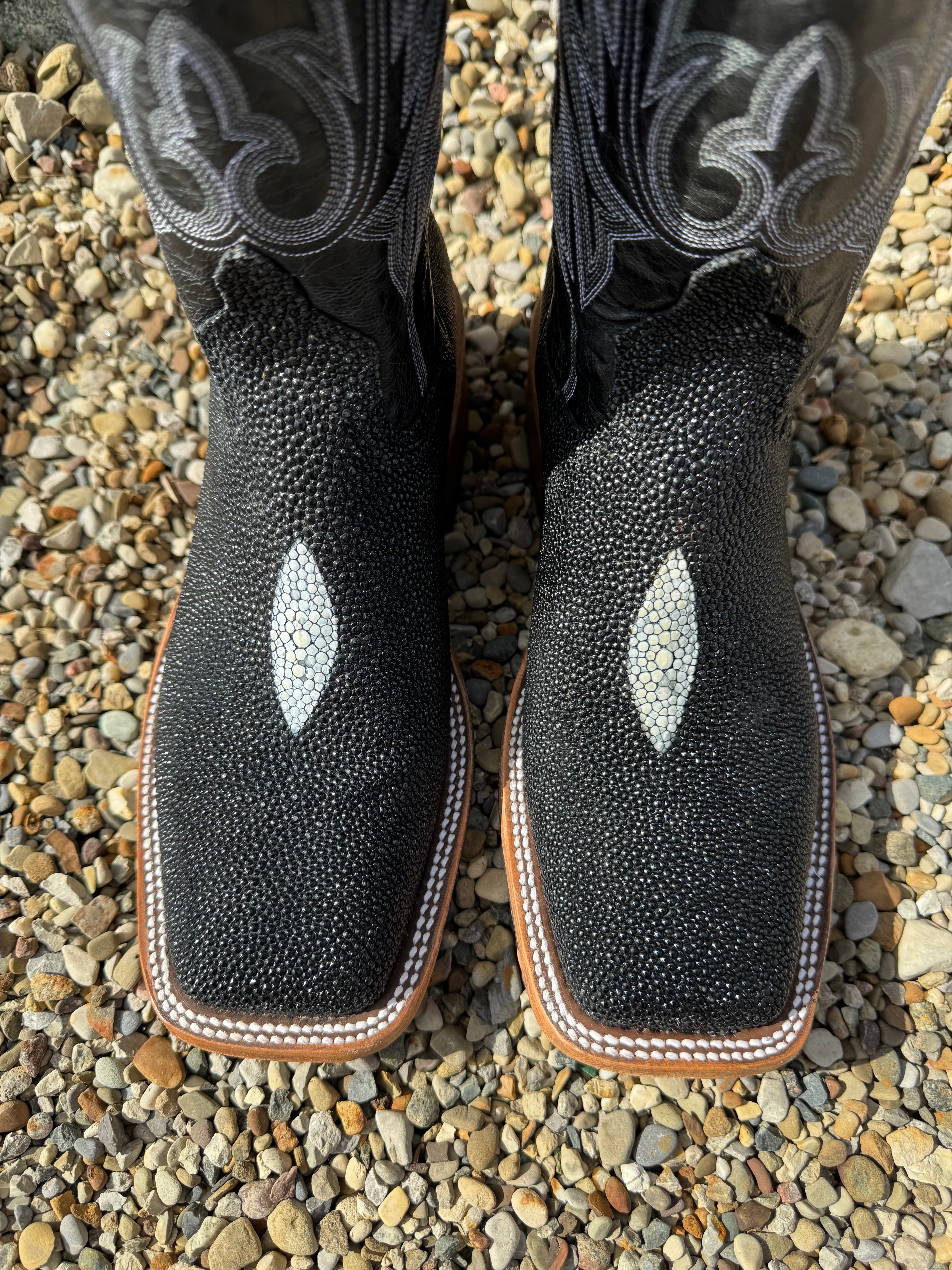 Anderson Bean Men's Black Stingray & 13” Black Explosion Top