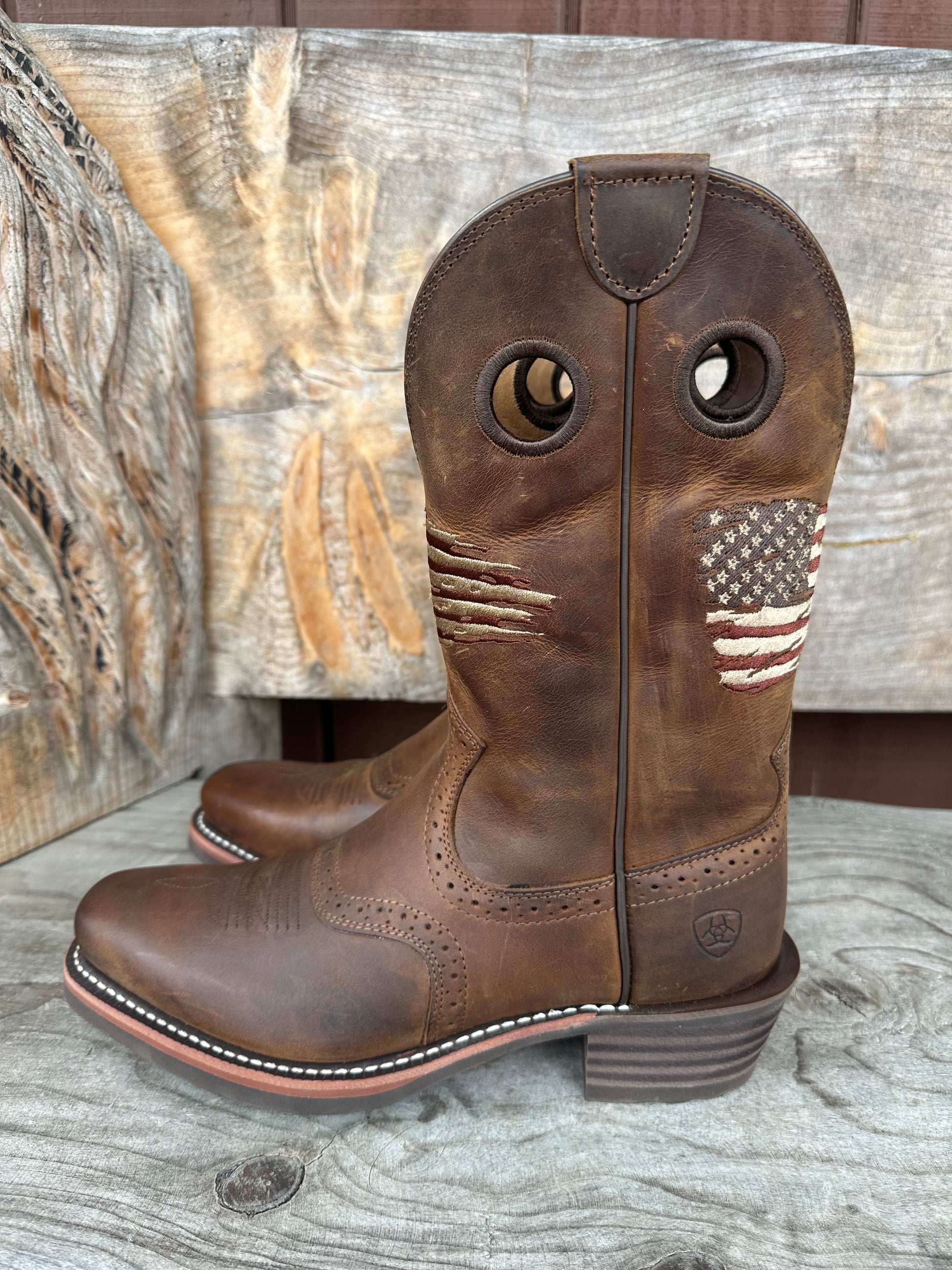 Ariat Men s Roughstock Patriot Narrow Square Toe Cowboy Boots 10040348 10EE