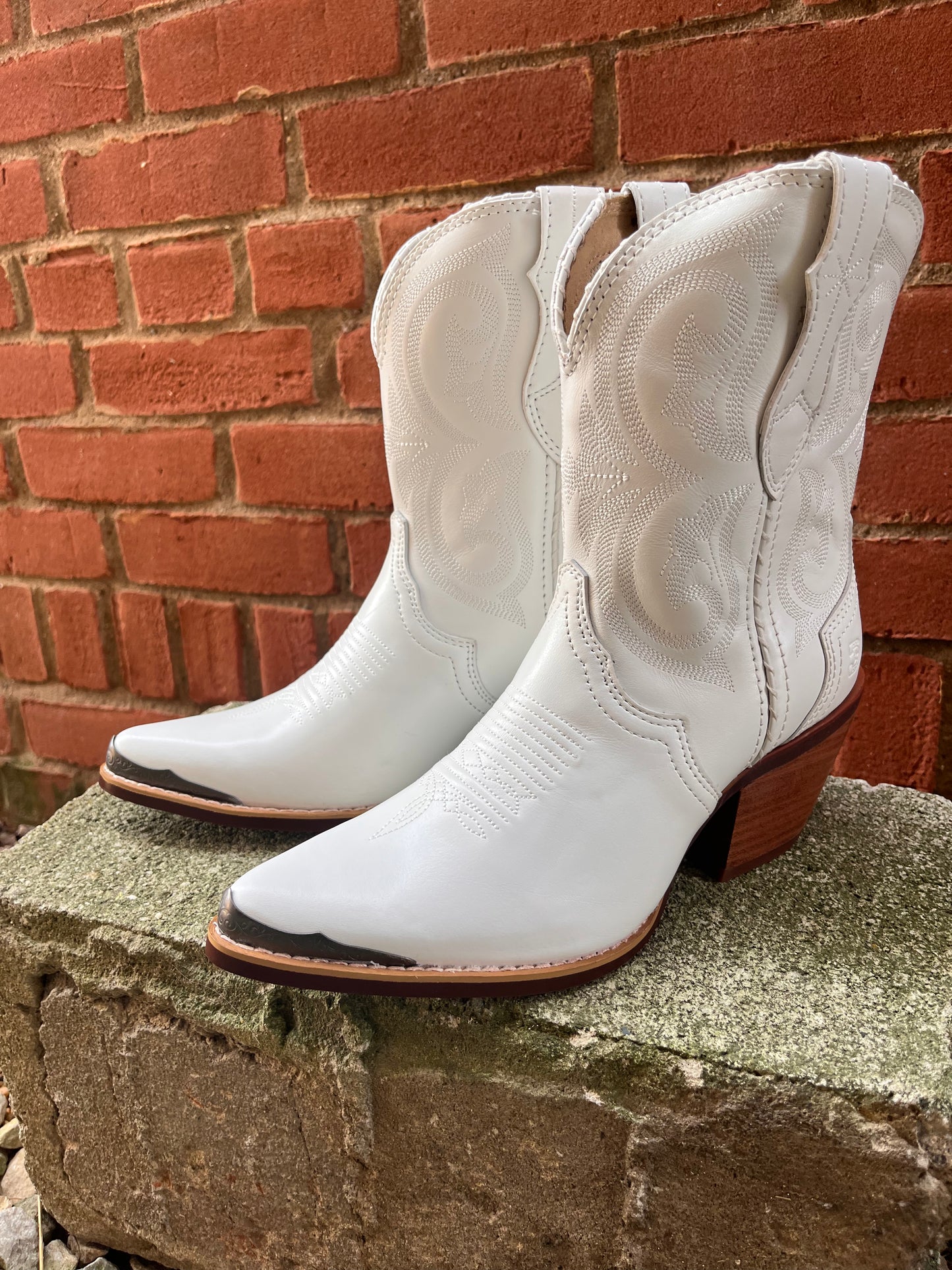 Durango white 2025 cowboy boots
