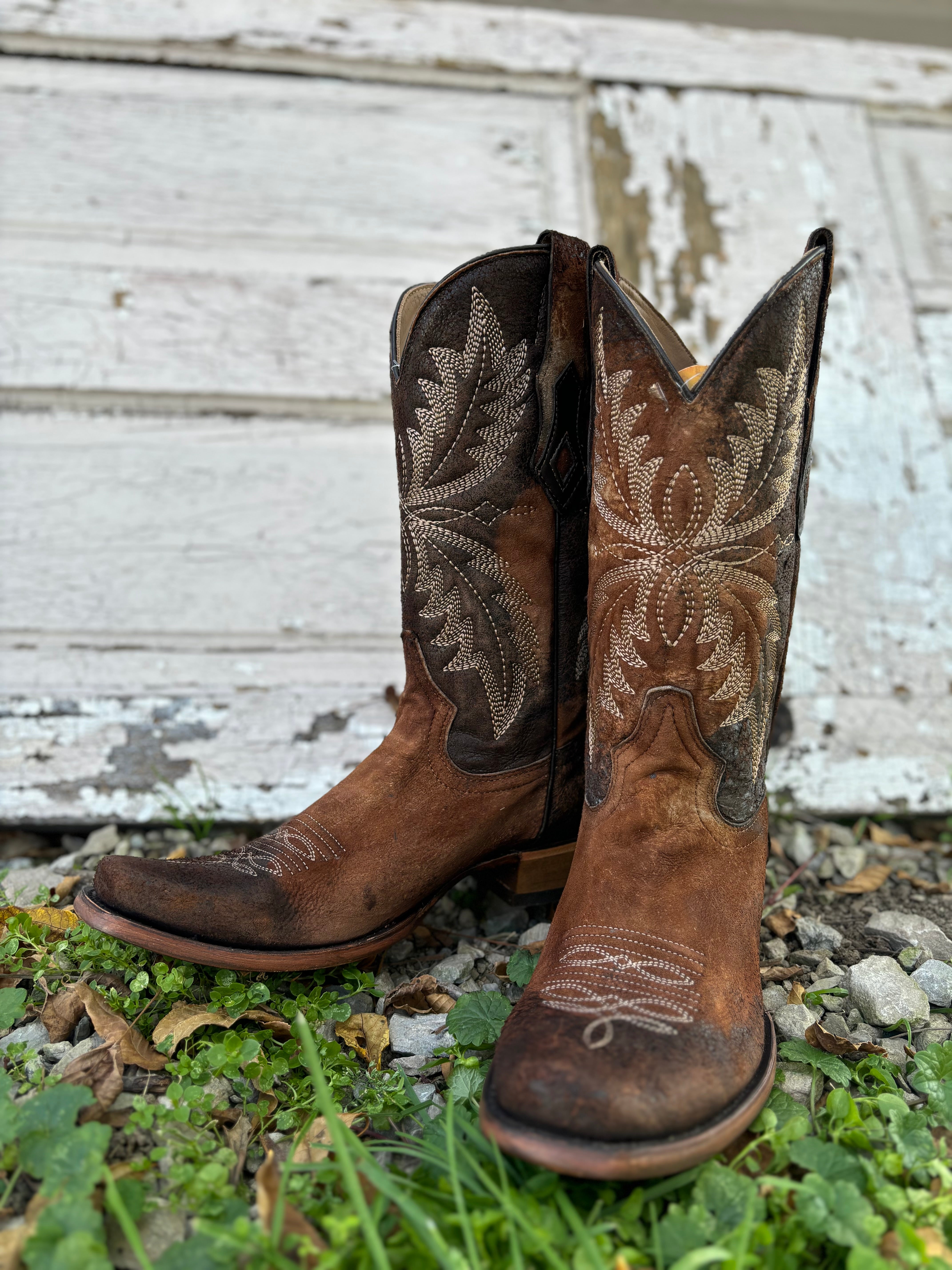 Corral Western Boot カウボーイブーツ Corral Men's Chocolate Brown Lamb Leather Narrow Square Toe Cowboy