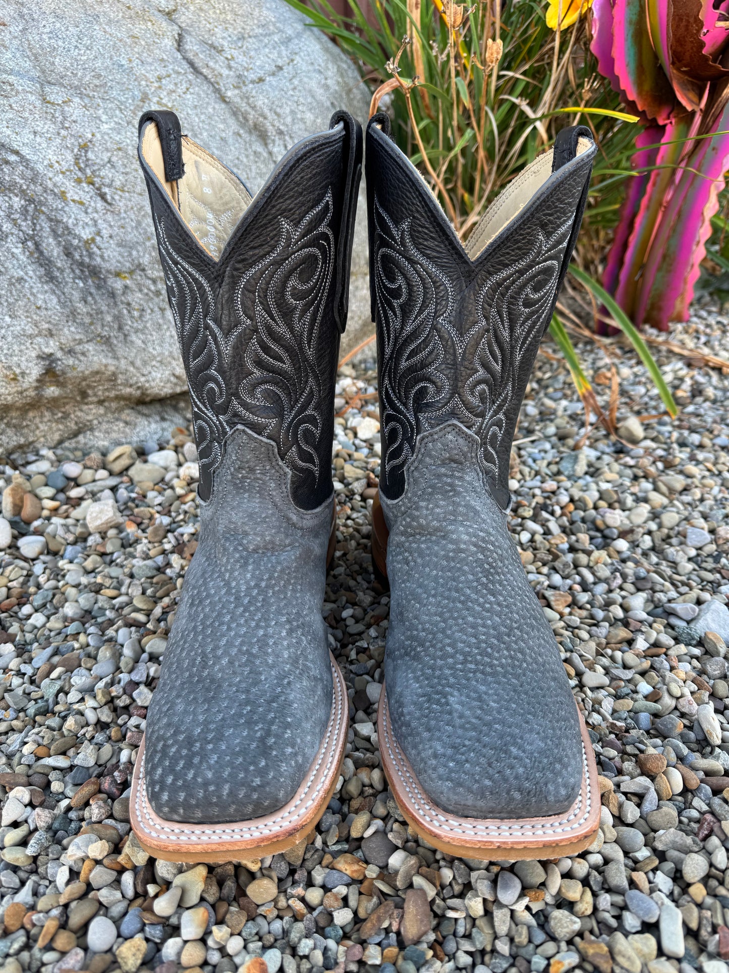 Fenoglio Men’s Grey Carpincho with Black Top Square Toe Cowboy Boot FB09900004