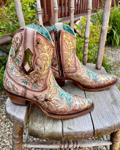 Gold hot sale corral boots