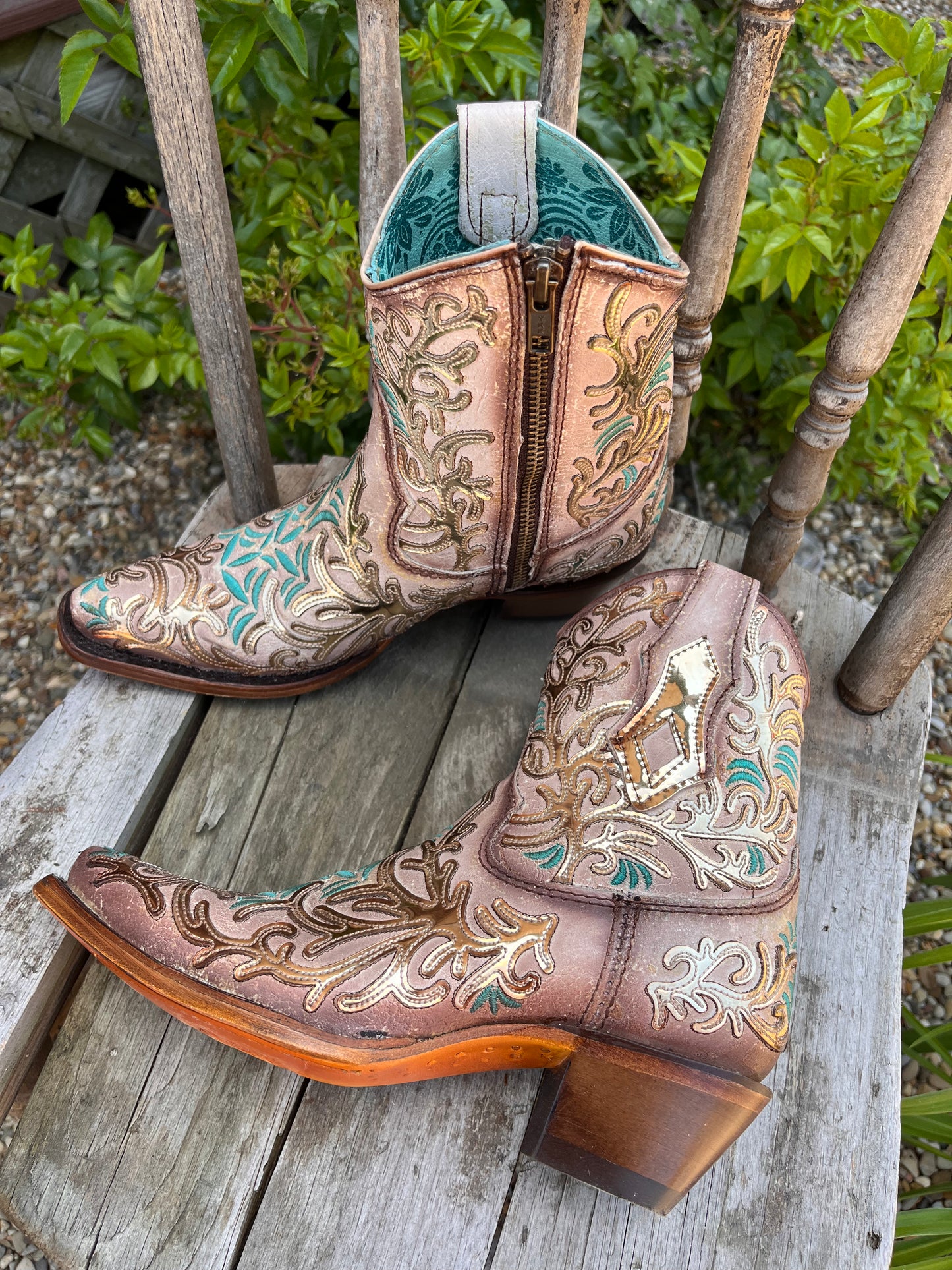 Painted 2025 cowgirl boots