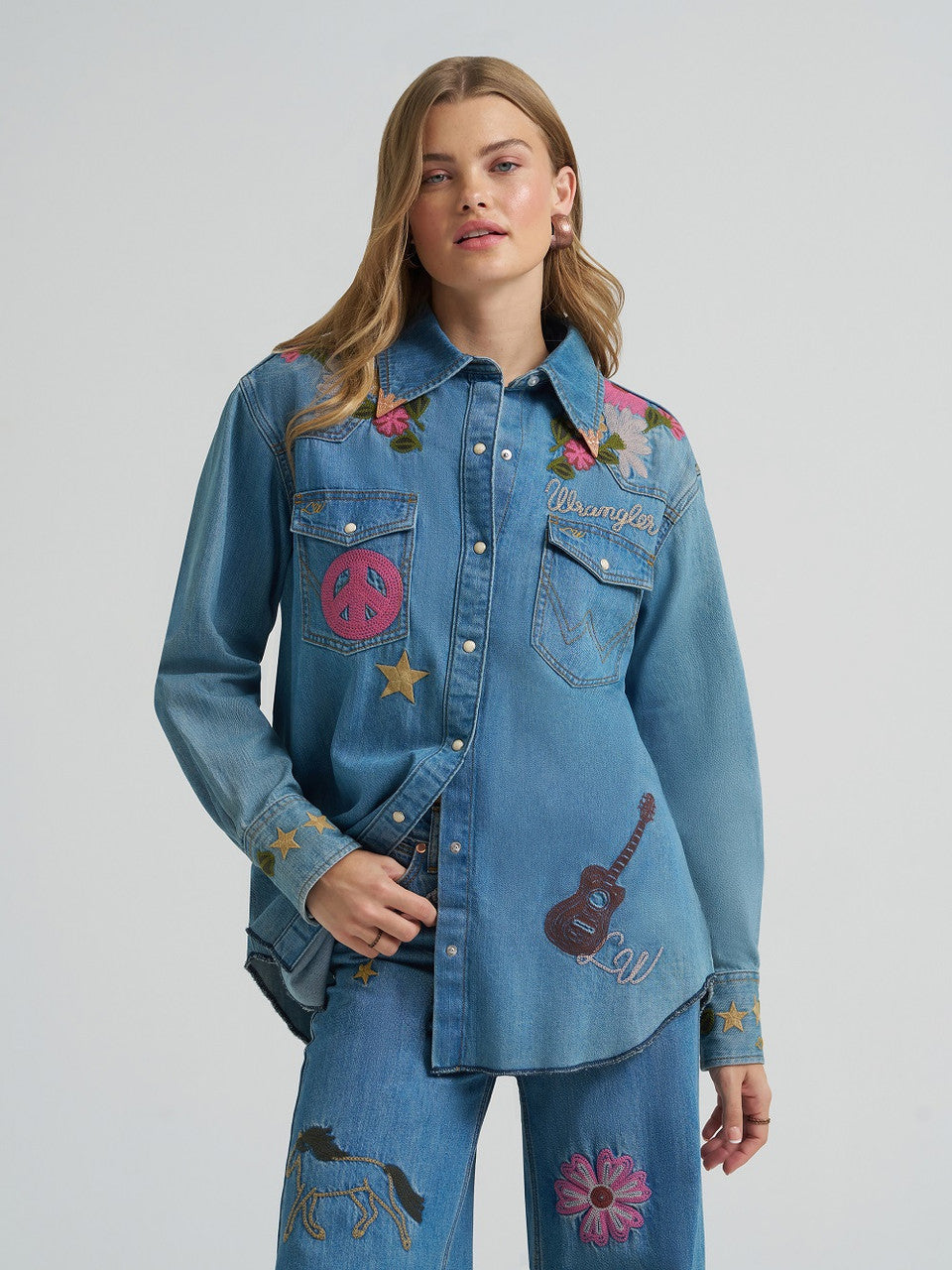 Wrangler X Lainey Wilson Women's Denim Embroidered Pearl Snap Long