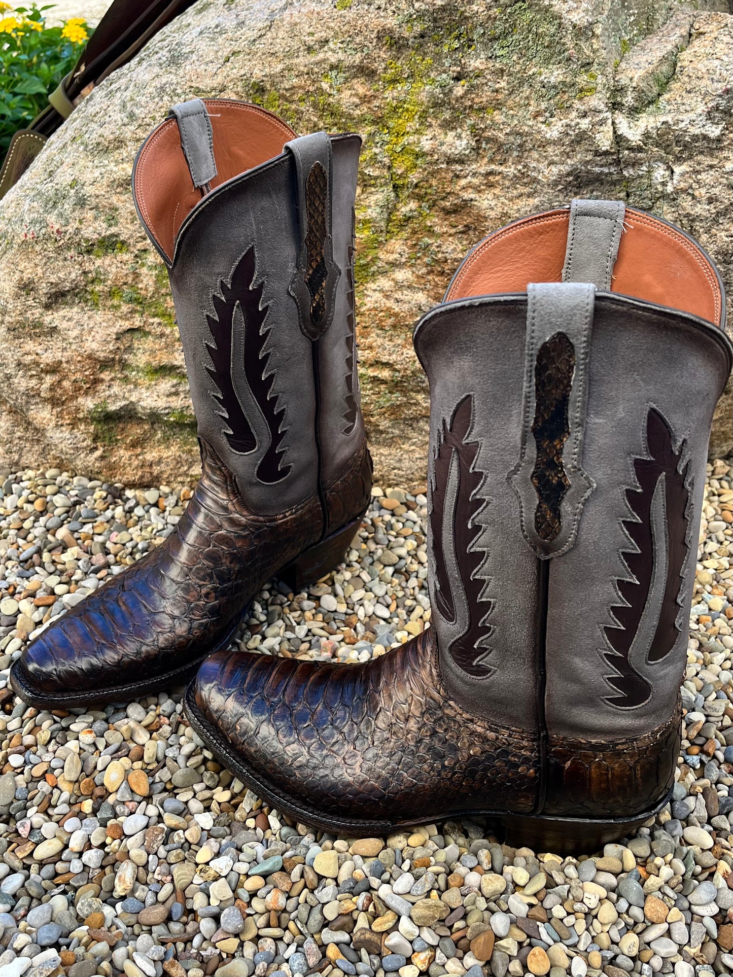 Mens narrow square hot sale toe cowboy boots