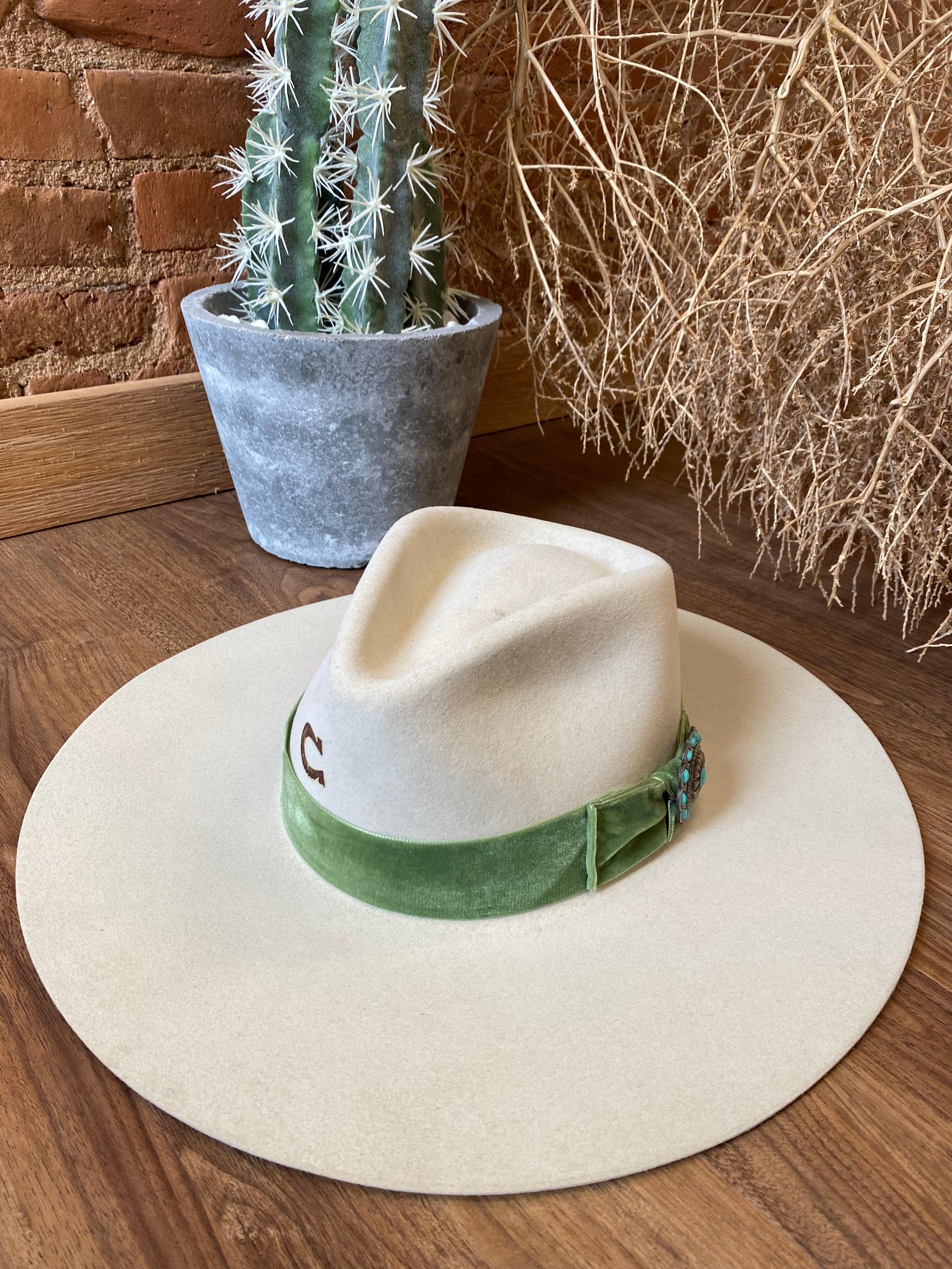 Charlie 1 Horse 10X Ivory Shiloh Pinch Front Fashion Cowgirl  display picture 1