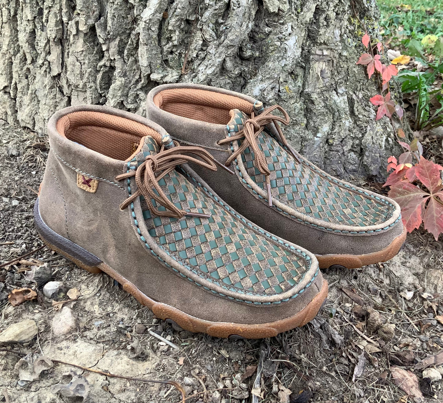 Twisted X Women s Bomber Clover Tooled Driving Moc WDM0152