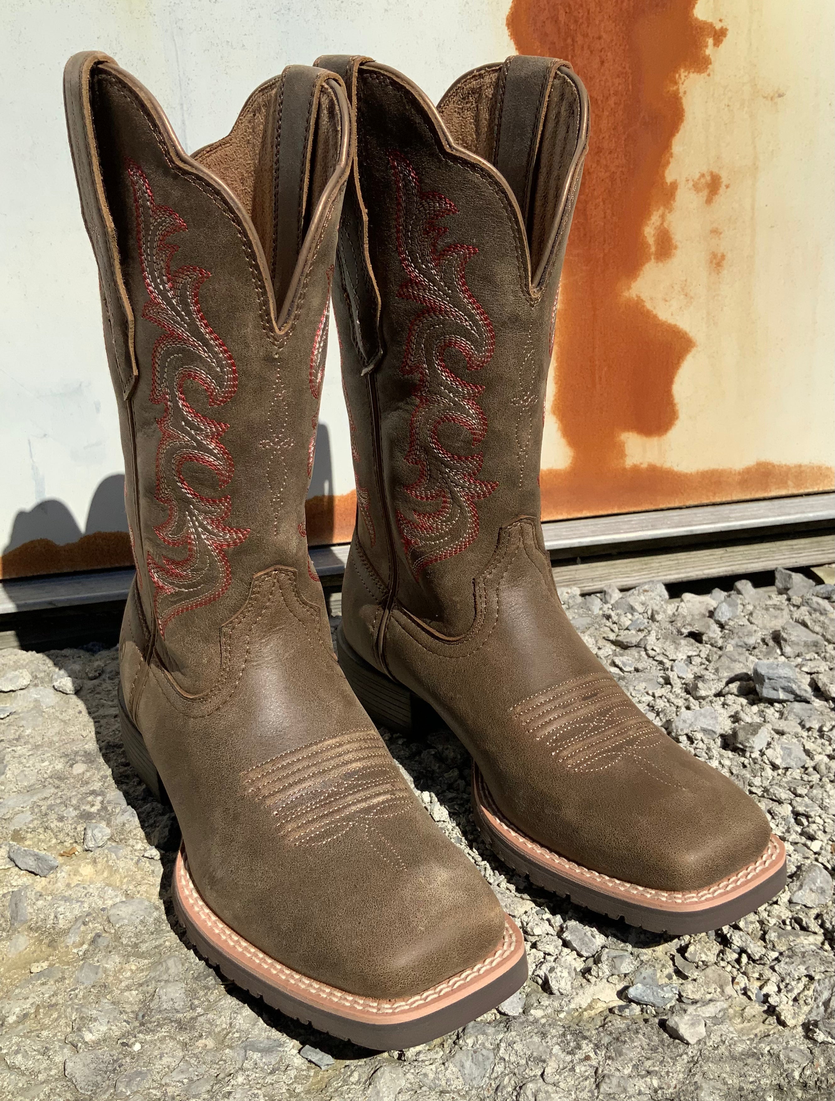 Ariat Hybrid Rancher Western Boot - D&R Boutique équestre inc Ariat Hybrid Rancher Western Boot - D&R Boutique équestre inc