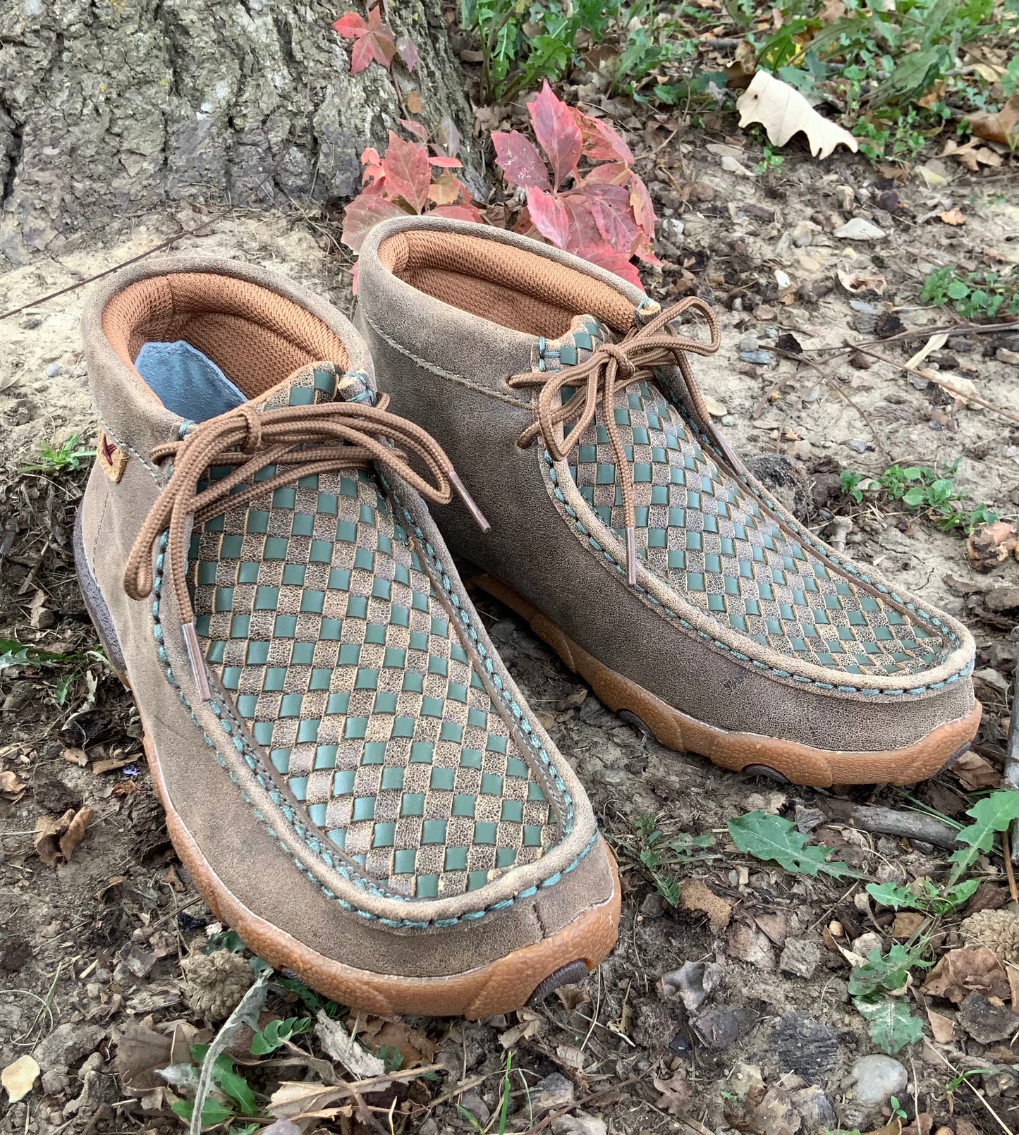 Twisted X Women s Bomber Clover Tooled Driving Moc WDM0152