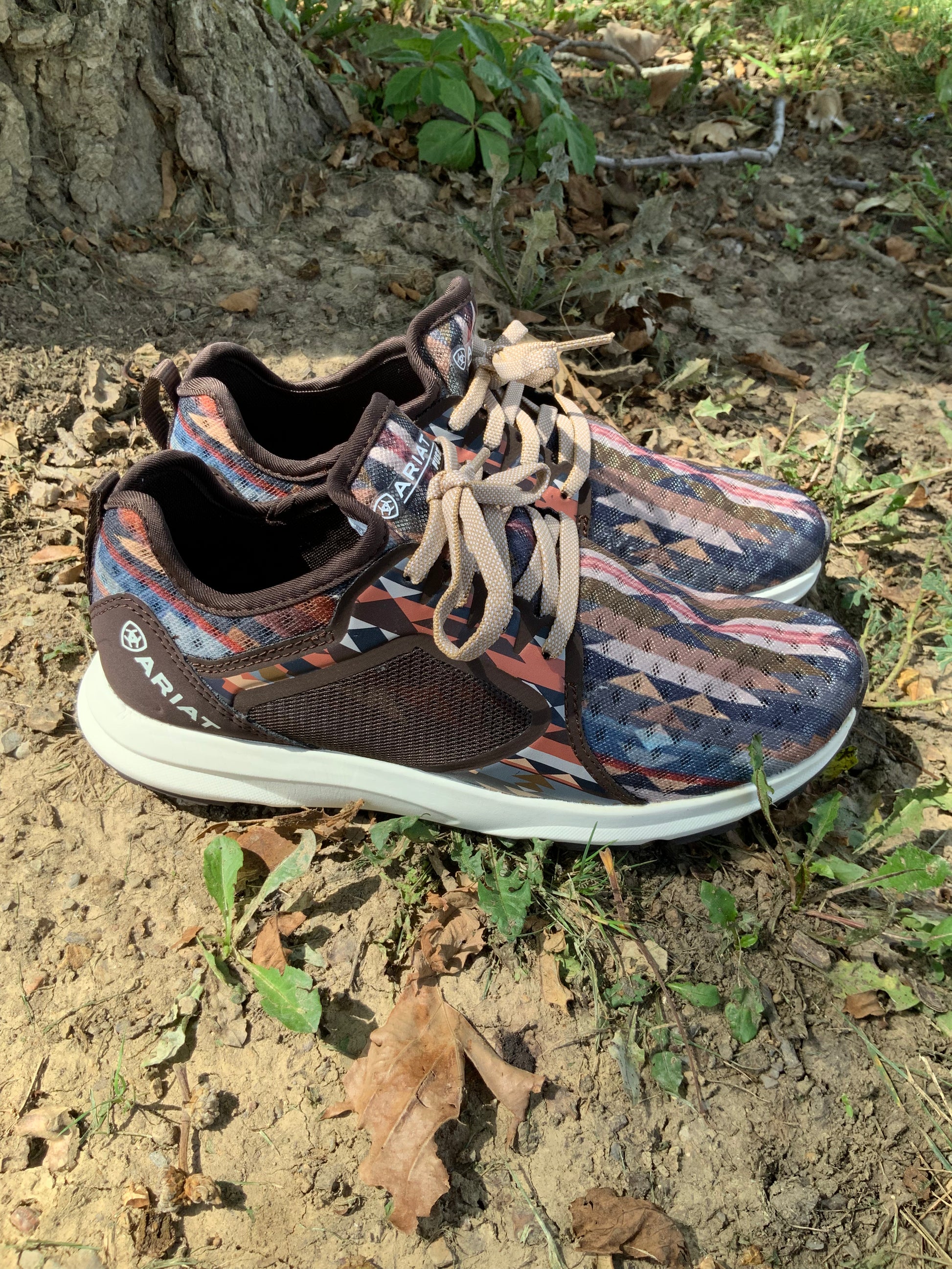 Ariat sales fuse aztec