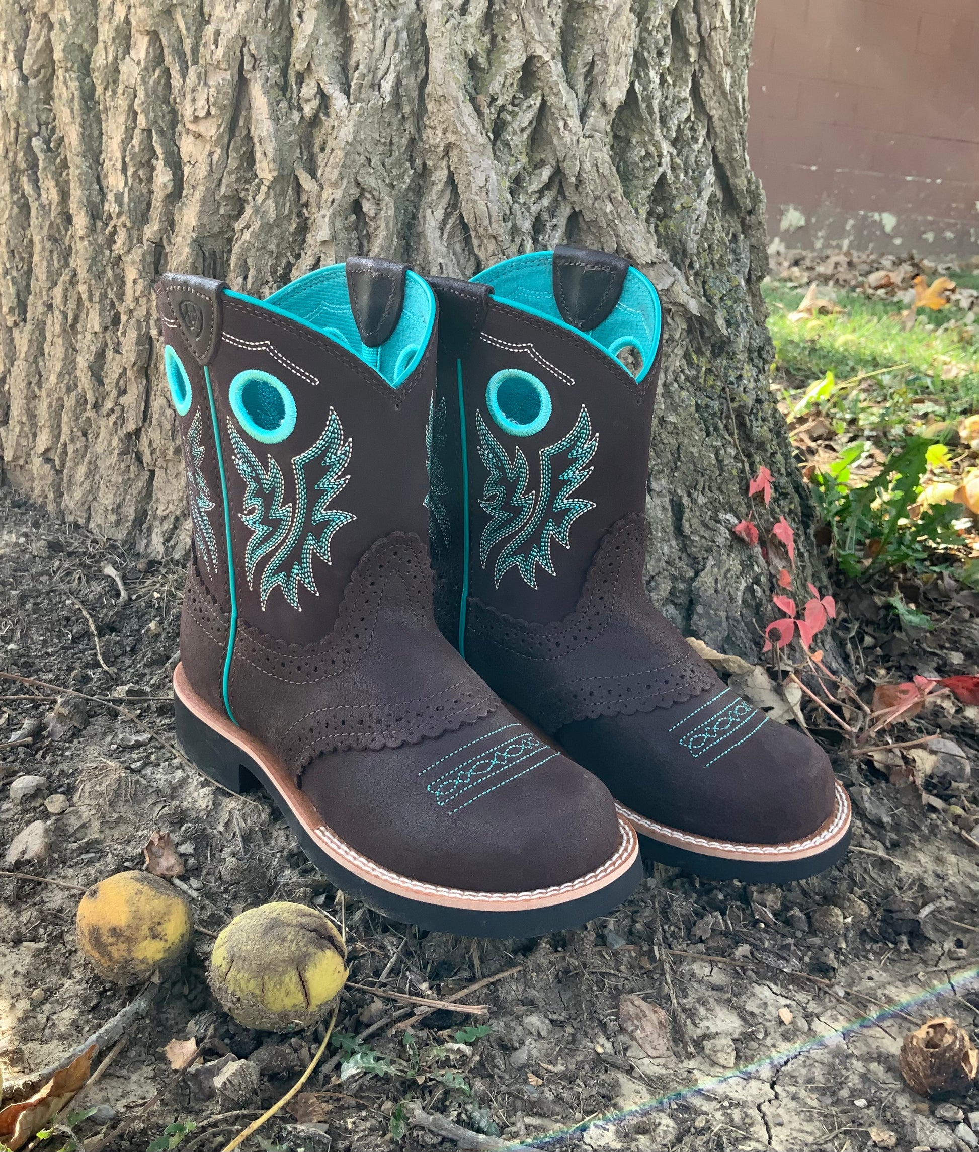 Youth 2025 ariat boots