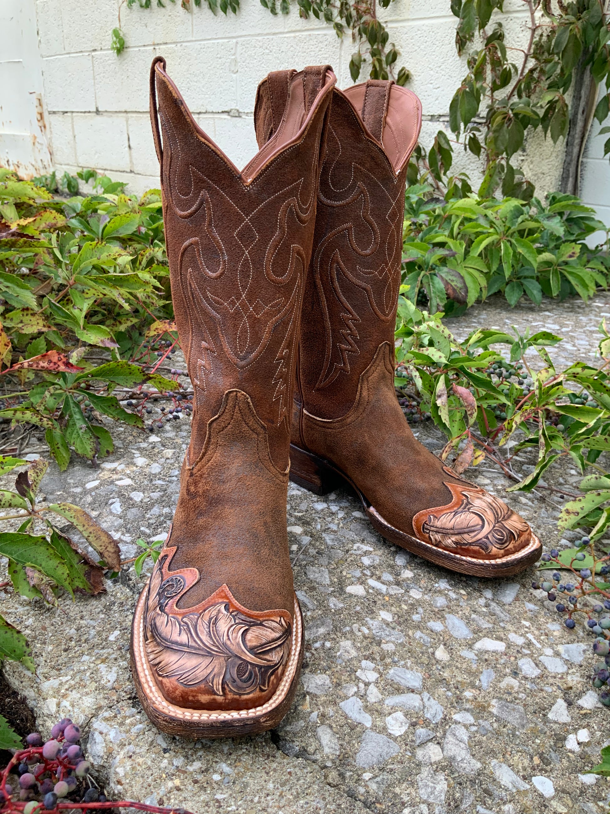 Black Jack Women s Natural Rust Goat Square Toe Cowboy Boots