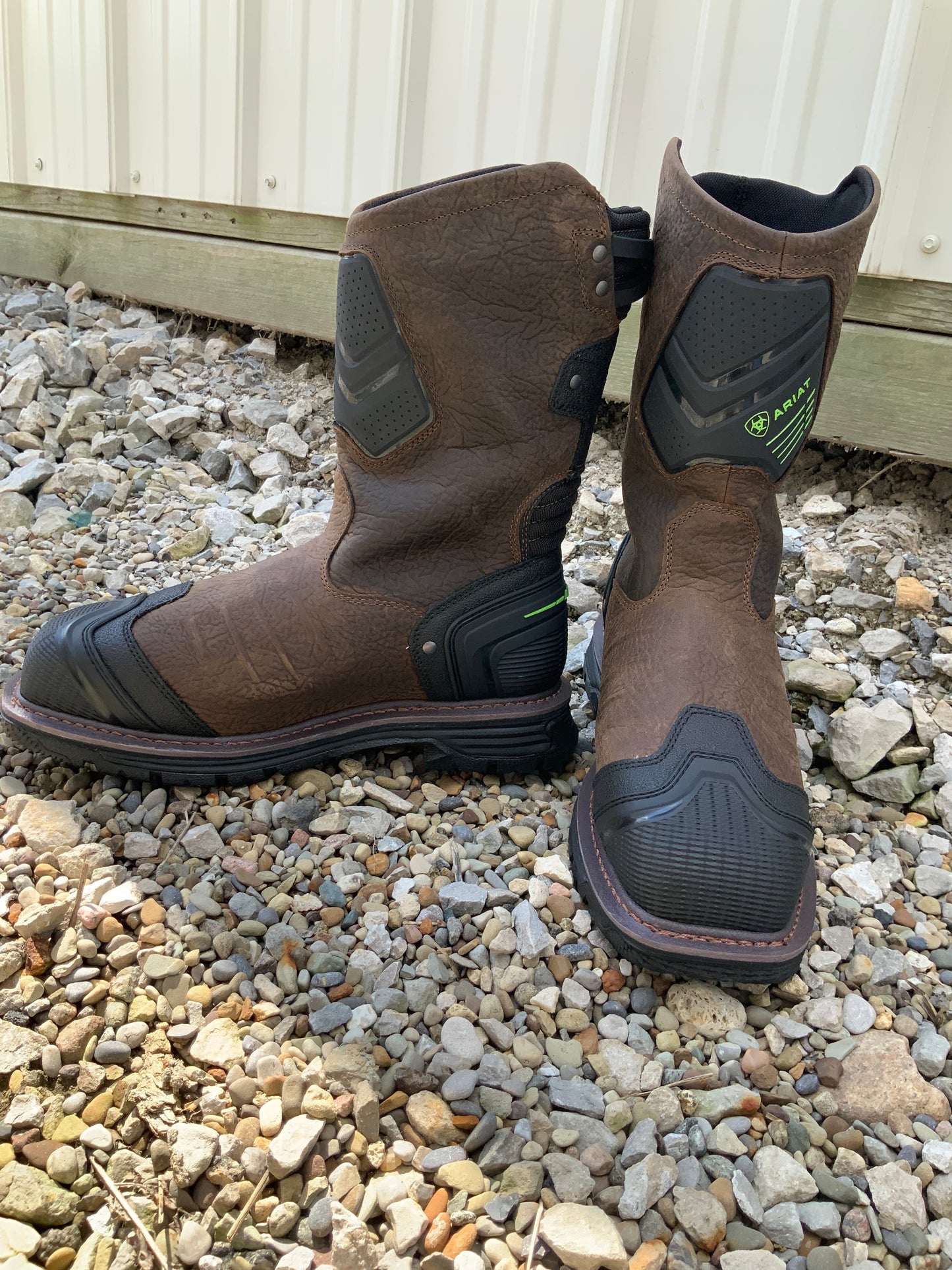 Ariat Men s Catalyst VX Waterproof Composite Wide Square Toe Work