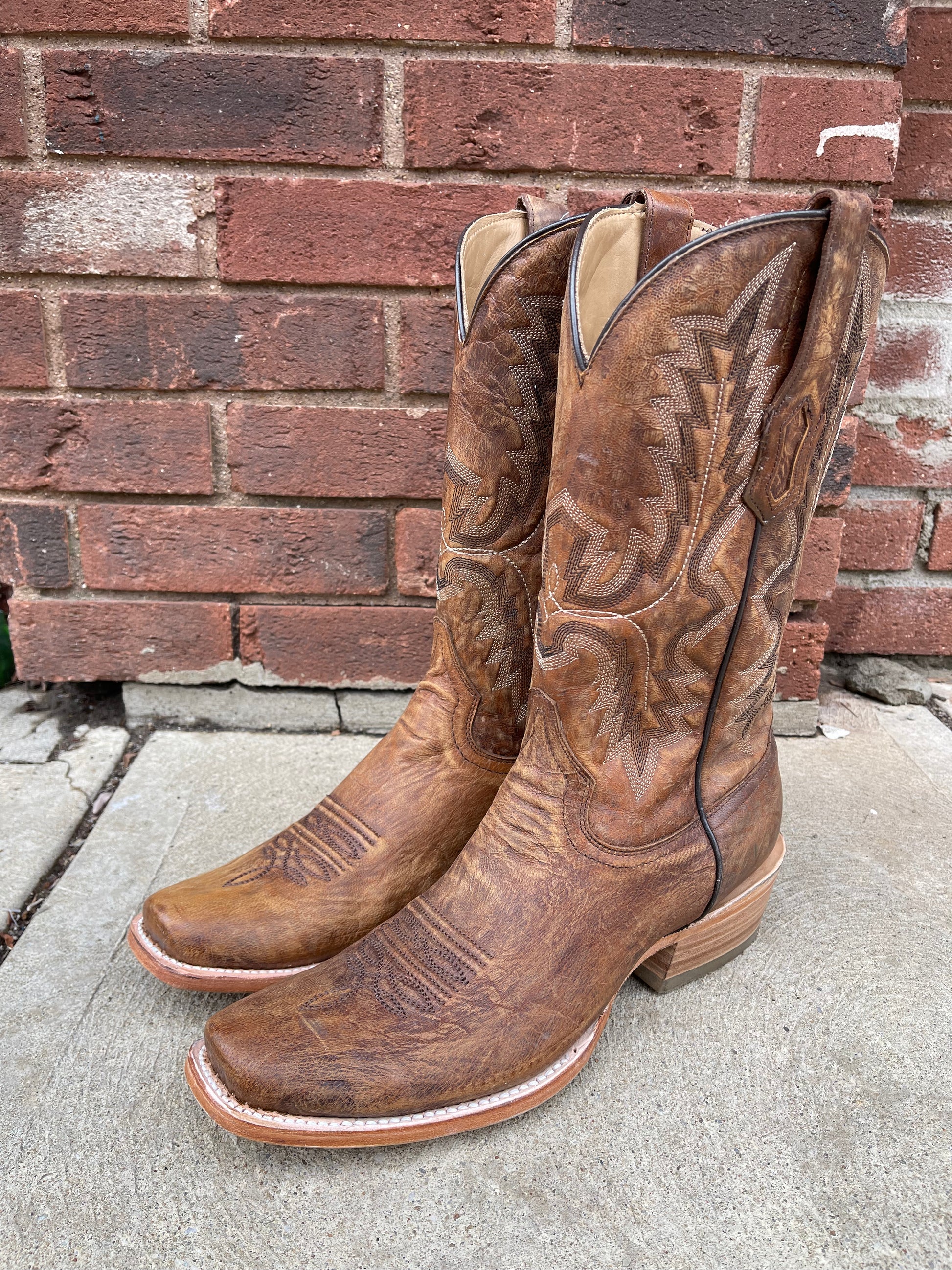 Corral Men s Brown Narrow Square Toe Cowboy Boots A4229 Painted