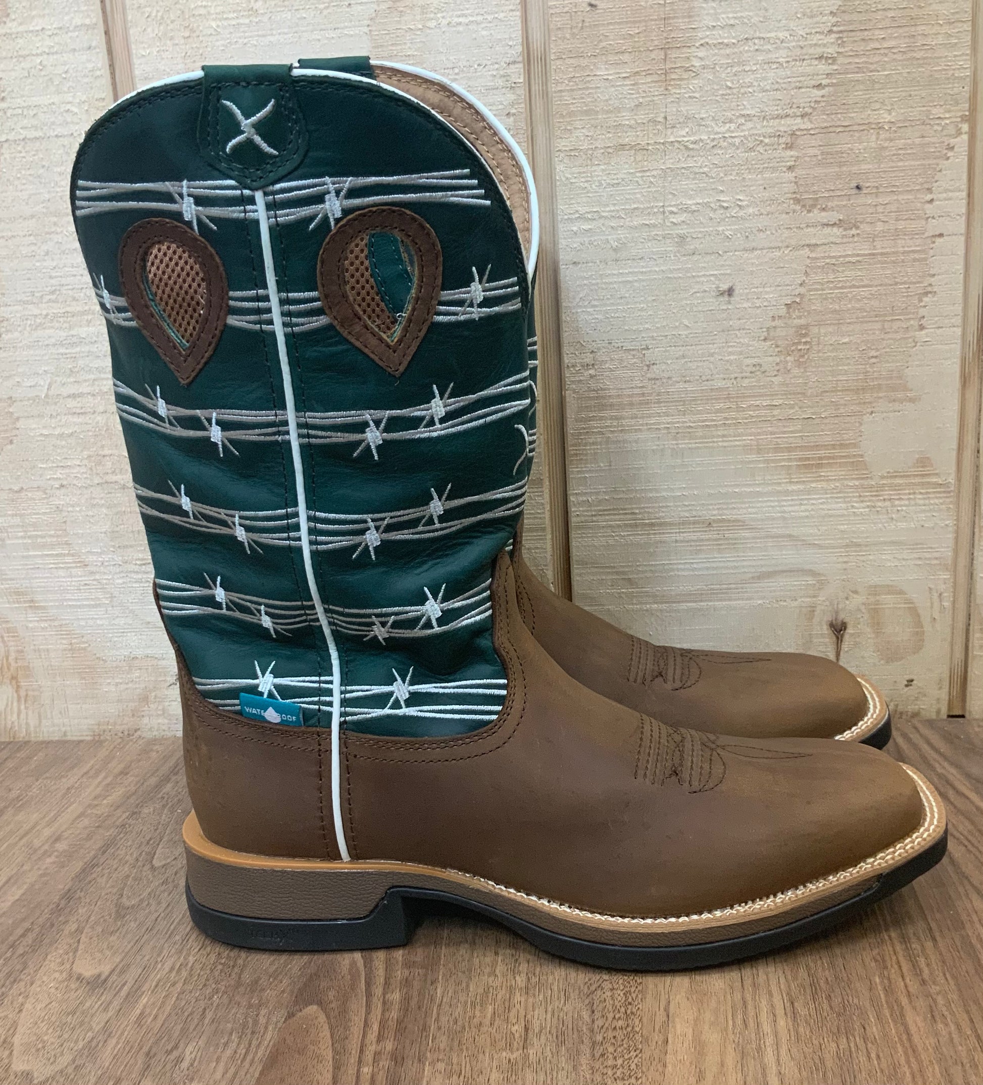 Twisted X Men s Oiled Buffalo Green Blue Slate Square Toe